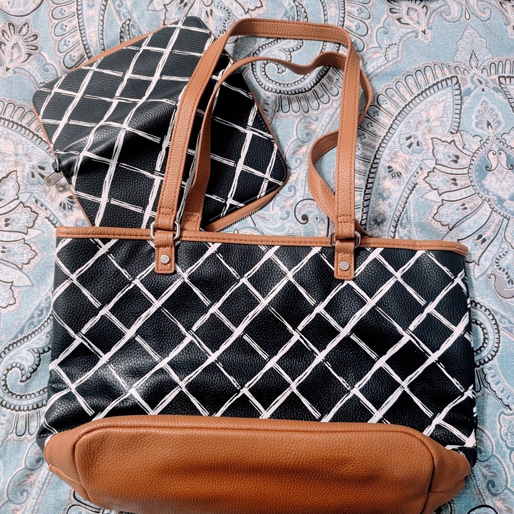Thirty-One Black and Tan Geometric Tote